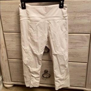 Lululemon crop leggings